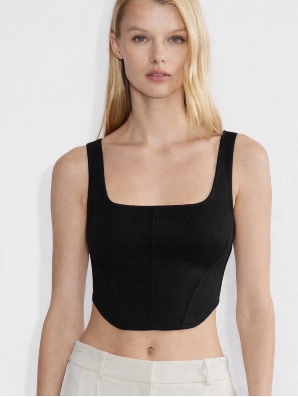 Aritzia Black Square-Neck Cropped Tank